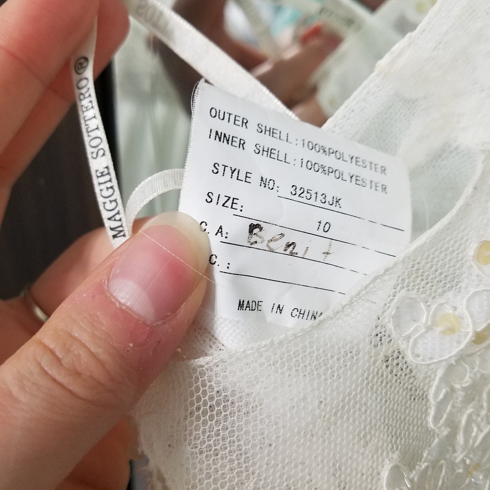 Mori Lee lace 32513 JK bridal bolero - Picture 4 of 6